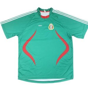 Green and Red Men's Short Sleeve Tee